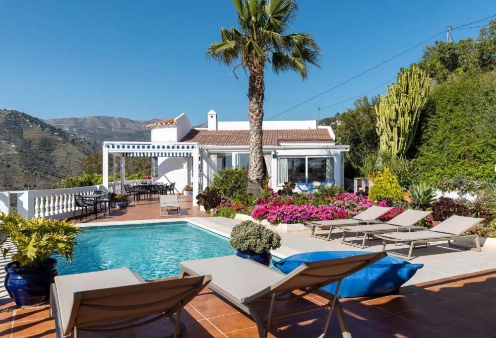 Casa Angelena 365-rentals Holiday home Torrox